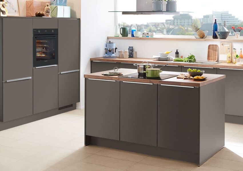 Stylische Inselküche