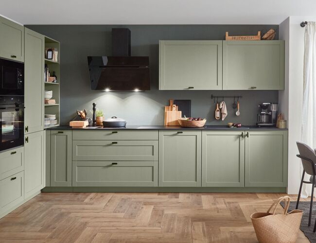 Küche in moderner Rahmenoptik