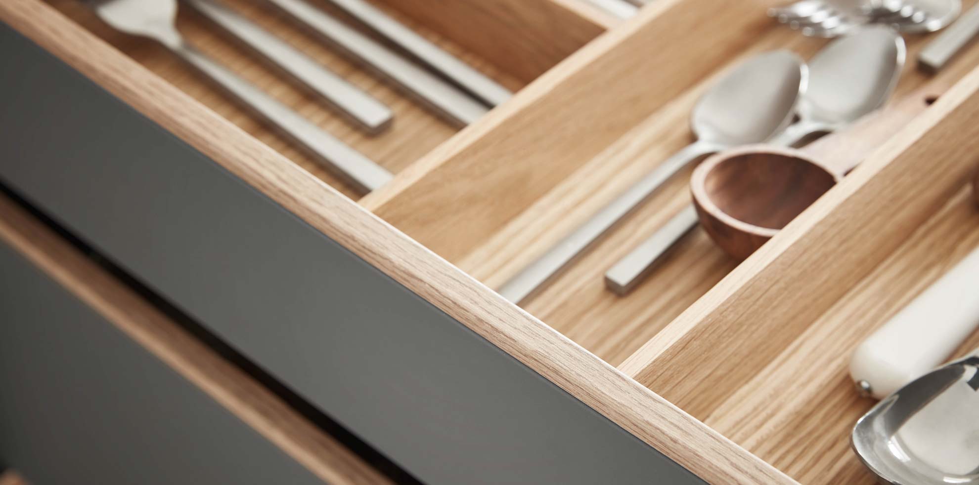 1003_24_Structura_405_D